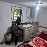 Vakantiehuis Vikendica Delic *