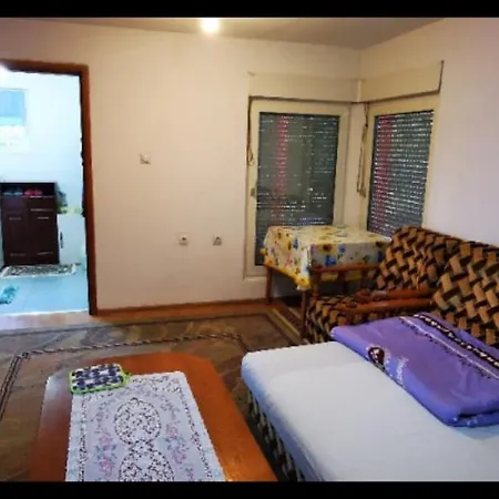 Vikendica Delic Lukavac (Tuzla)