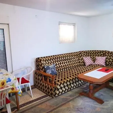 Vikendica Delic 度假居 *