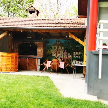 度假居 Vikendica Delic *